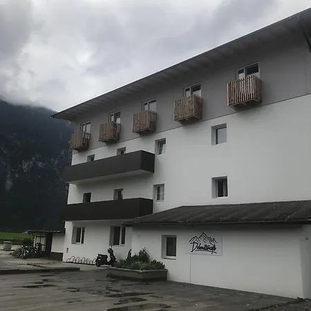 Hostel Falken Horst